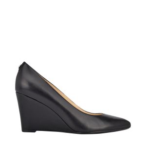 Cal 9x9 Dress Wedges